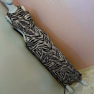 Printed summer dress with open side sz 10